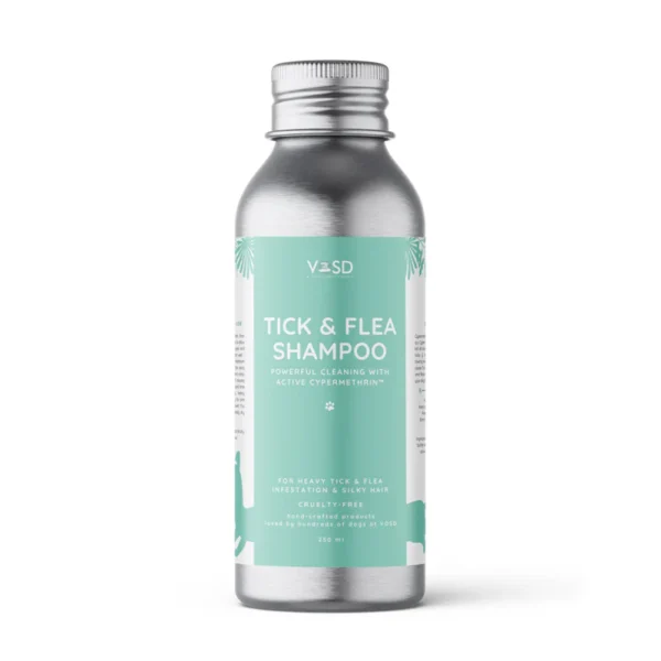 Tick & Flea Shampoo for Dogs (with Cypermethrin™)